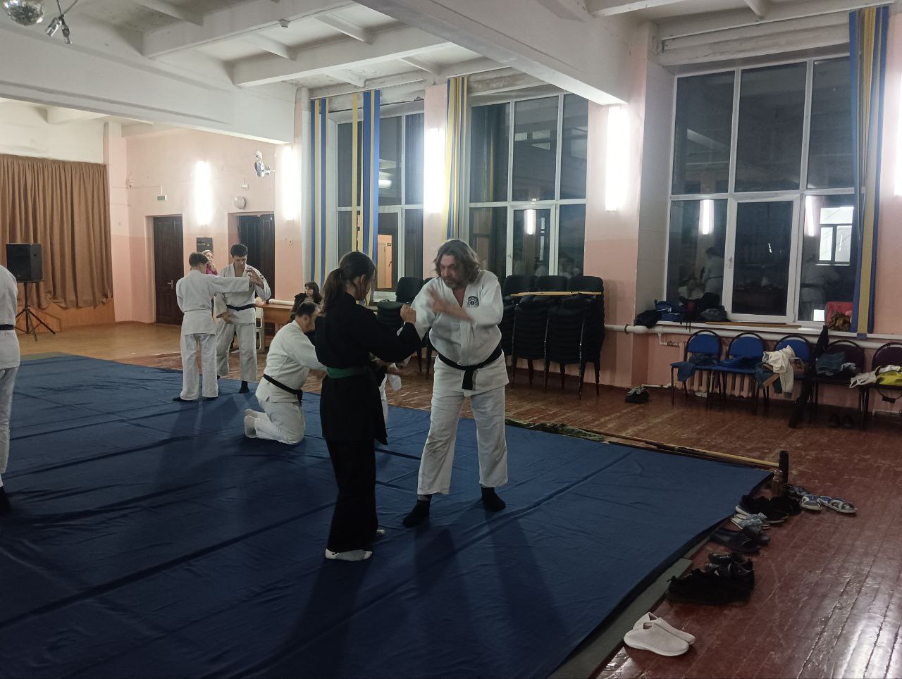 Завершился осенний семинар, прошла успешная аттестация на черные пояса