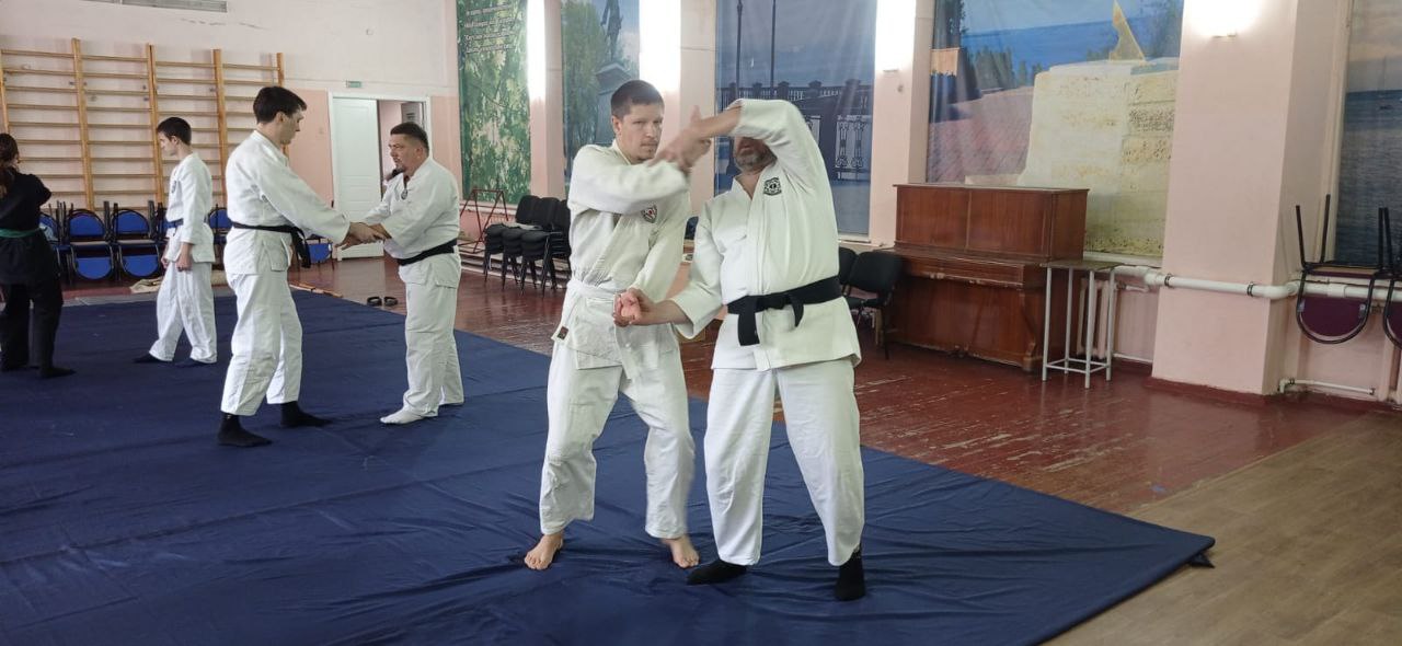Завершился осенний семинар, прошла успешная аттестация на черные пояса
